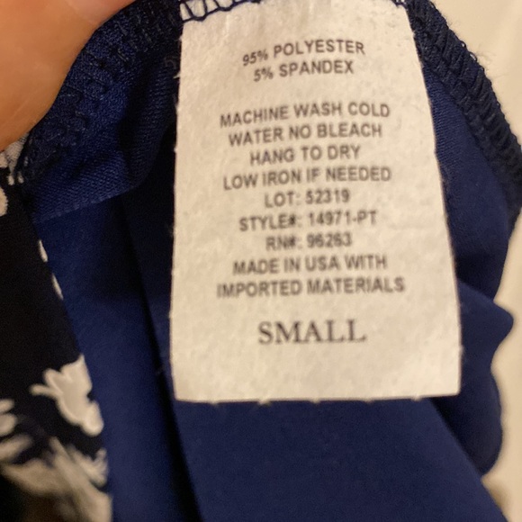 Tiffany&Grey blue and white print floral dress , S and it fits M - Picture 8 of 8